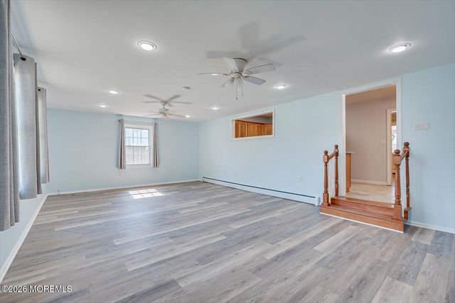 134 Maple Avenue, Keansburg, NJ 07734