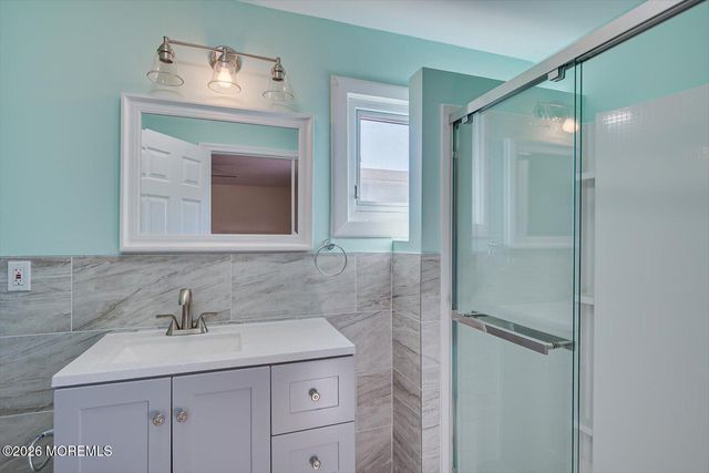 134 Maple Avenue, Keansburg, NJ 07734