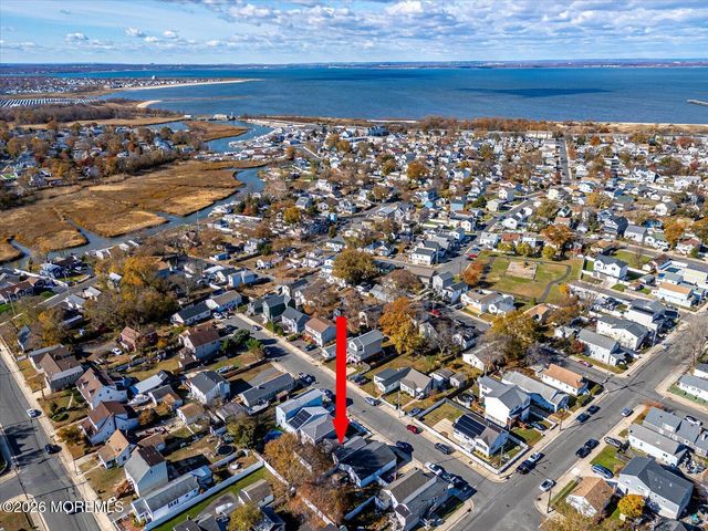 134 Maple Avenue, Keansburg, NJ 07734