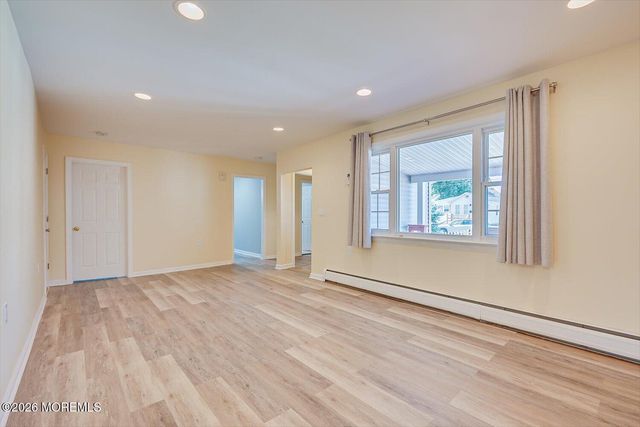 134 Maple Avenue, Keansburg, NJ 07734