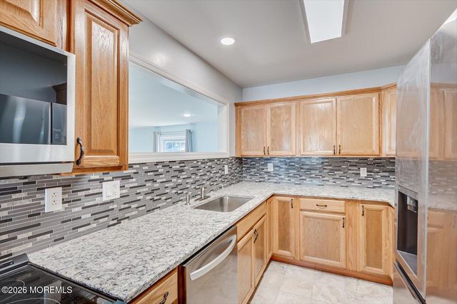 134 Maple Avenue, Keansburg, NJ 07734