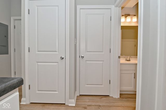 859 N Oakland Avenue, Indianapolis, IN 46201