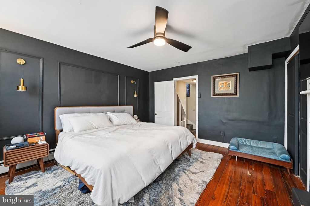 Image 28 of property listing at 219 S WASHINGTON ST, Baltimore, MD 21231