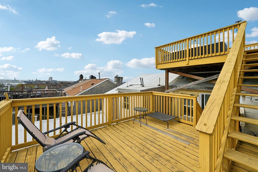 Image 36 of property listing at 219 S WASHINGTON ST, Baltimore, MD 21231