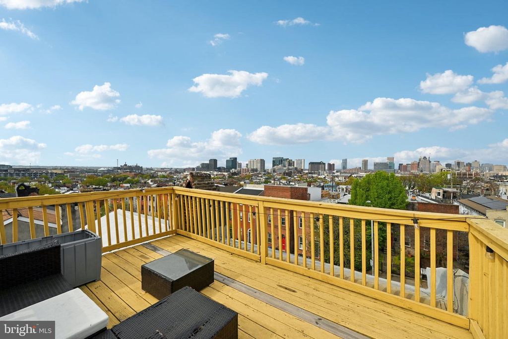 Image 38 of property listing at 219 S WASHINGTON ST, Baltimore, MD 21231