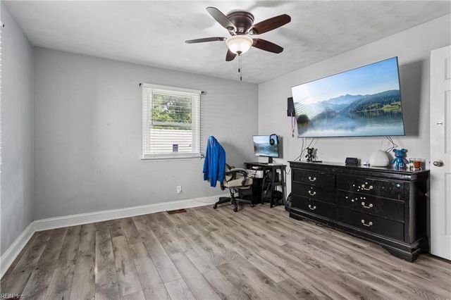 3501 Shell RD, Hampton, VA 23661