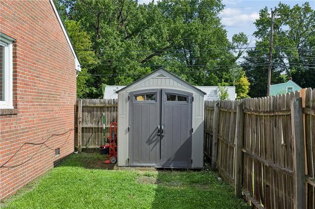 3501 Shell RD, Hampton, VA 23661
