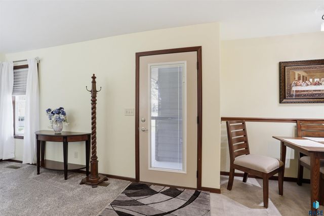 5505 E Schave St Street, Sioux Falls, SD 57110