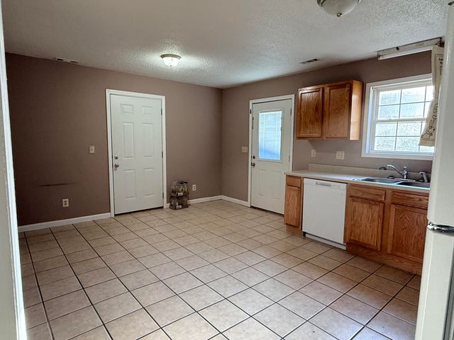 390 Noeville Hollow Road 1 and 2, Barbourville, KY 40906