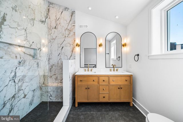 714 EARP ST, Philadelphia, PA 19147