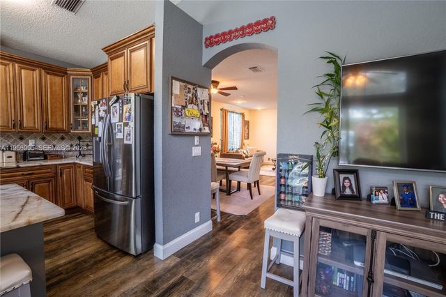 12209 NW 57th St, Coral Springs, FL 33076