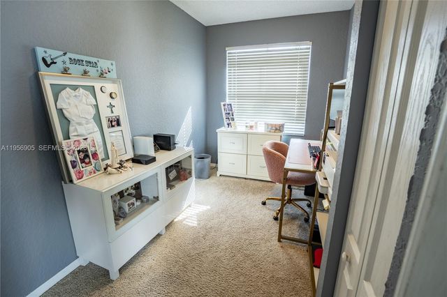 12209 NW 57th St, Coral Springs, FL 33076