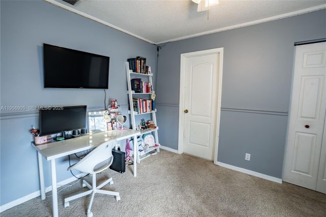 12209 NW 57th St, Coral Springs, FL 33076