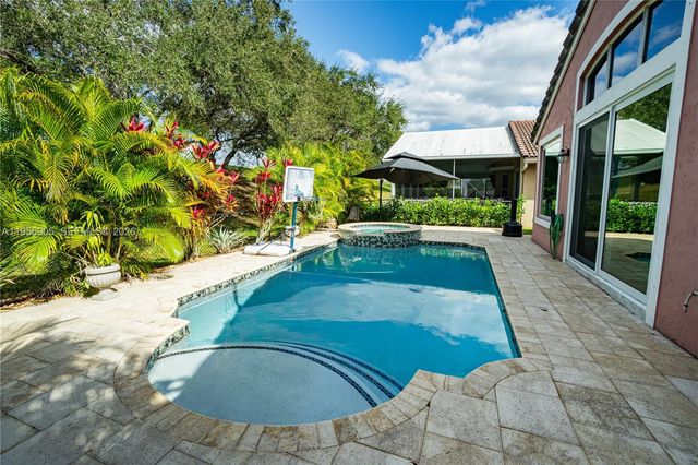 12209 NW 57th St, Coral Springs, FL 33076