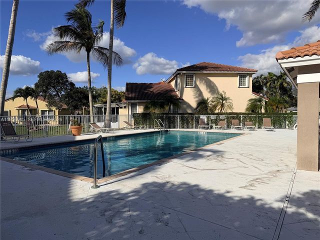 12209 NW 57th St, Coral Springs, FL 33076