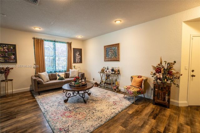 12209 NW 57th St, Coral Springs, FL 33076