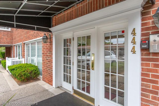 444 Chester Street 420, Birmingham, MI 48009