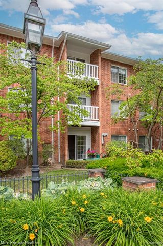 444 Chester Street 420, Birmingham, MI 48009