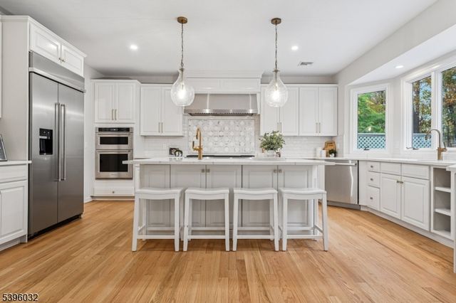 1163 Lawrence Ave, Westfield Town, NJ 07090