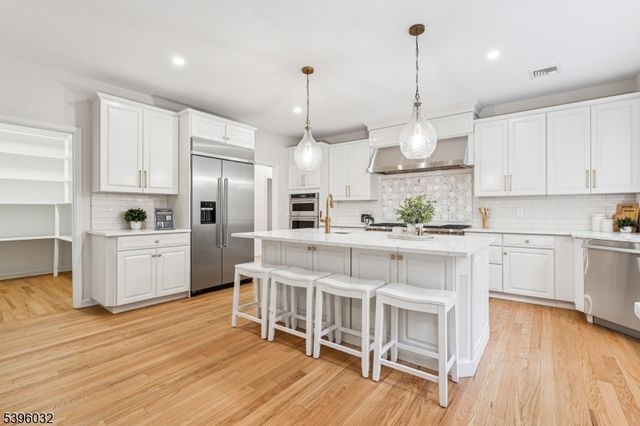 1163 Lawrence Ave, Westfield Town, NJ 07090