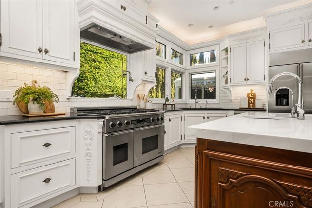 10412 Boca Canyon, Santa Ana, CA 92705