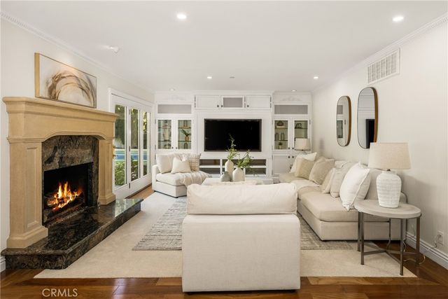 10412 Boca Canyon, Santa Ana, CA 92705