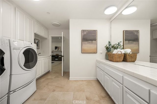 10412 Boca Canyon, Santa Ana, CA 92705