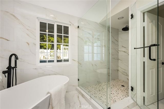 10412 Boca Canyon, Santa Ana, CA 92705