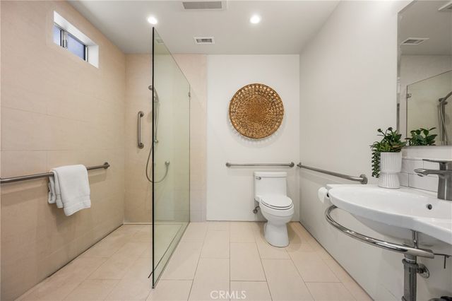 10412 Boca Canyon, Santa Ana, CA 92705