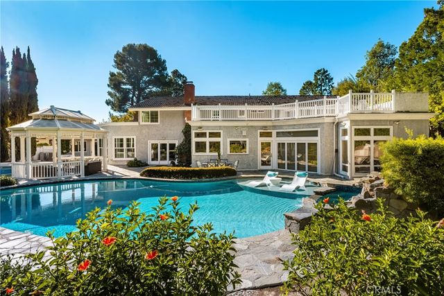 10412 Boca Canyon, Santa Ana, CA 92705