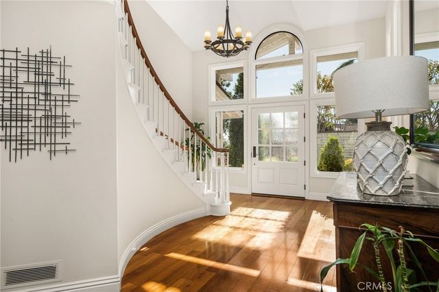 10412 Boca Canyon, Santa Ana, CA 92705