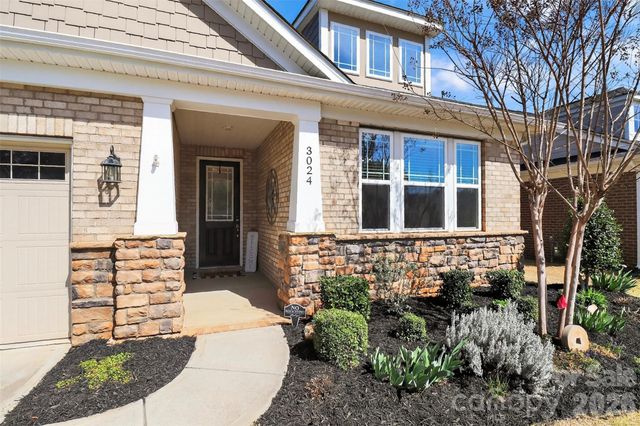 3024 Marchers Trace Drive, Charlotte, NC 28227