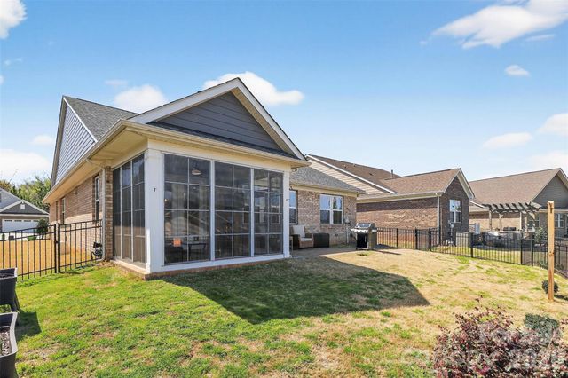 3024 Marchers Trace Drive, Charlotte, NC 28227