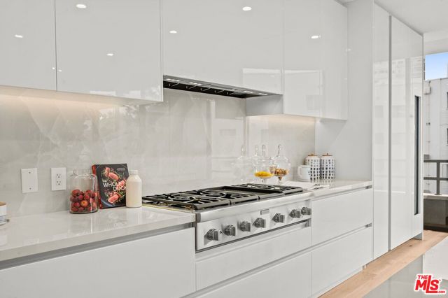 10601 Wilshire Boulevard 504, Los Angeles, CA 90024