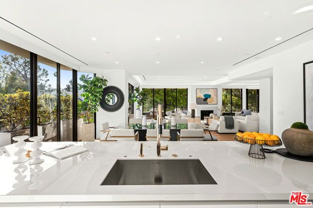10601 Wilshire Boulevard 504, Los Angeles, CA 90024