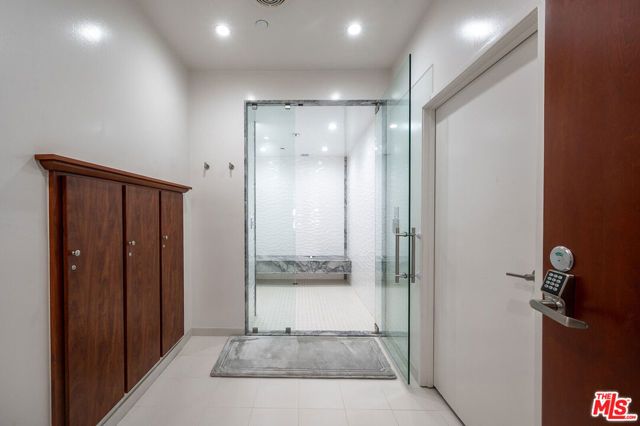10601 Wilshire Boulevard 504, Los Angeles, CA 90024