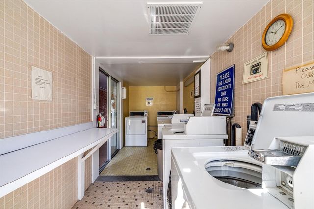 4746 AZALEA DRIVE 107C, New Port Richey, FL 34652