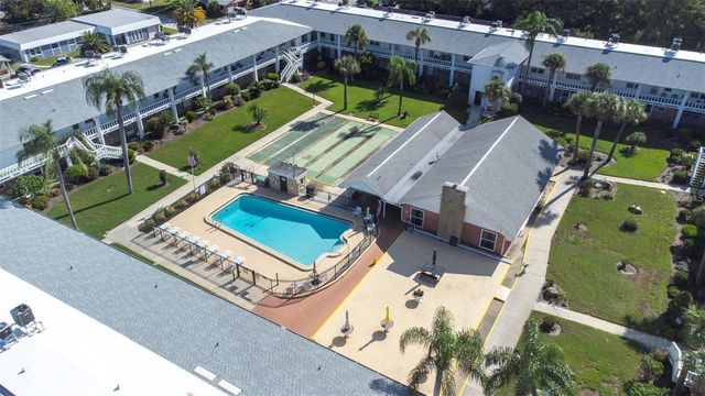 4746 AZALEA DRIVE 107C, New Port Richey, FL 34652