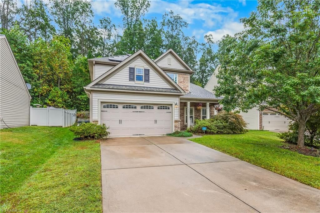 2645 Chari Park Lane, Walkertown, NC 27051