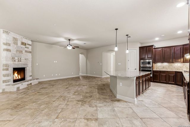 18611 Golden Maize, San Antonio, TX 78258