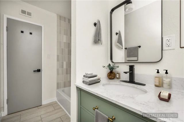 15804 S Lorella Avenue, Gardena, CA 90248