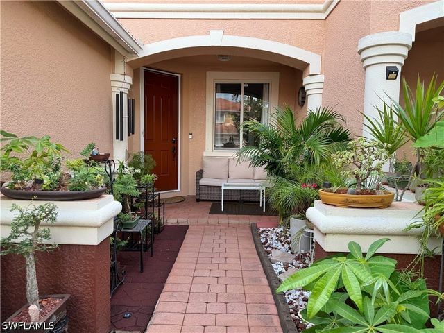 17517 Cherry Ridge LN, Fort Myers, FL 33967
