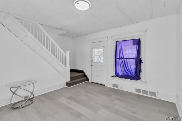 204 Floss Avenue, Buffalo, NY 14215