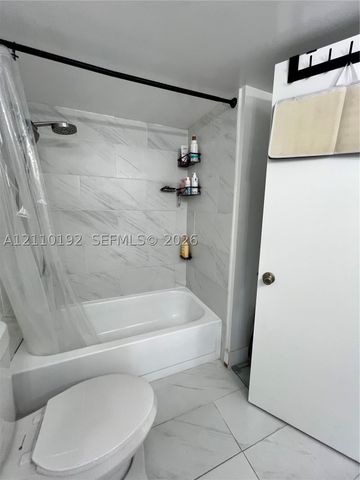 100 NW 76th Ave 302-2, Plantation, FL 33324