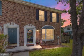 213 LITTLE RIVER DR, Winchester, VA 22602