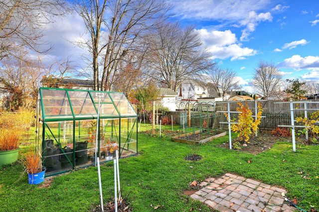 77 Concord Street, New Haven, CT 06512