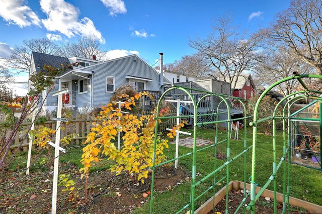 77 Concord Street, New Haven, CT 06512