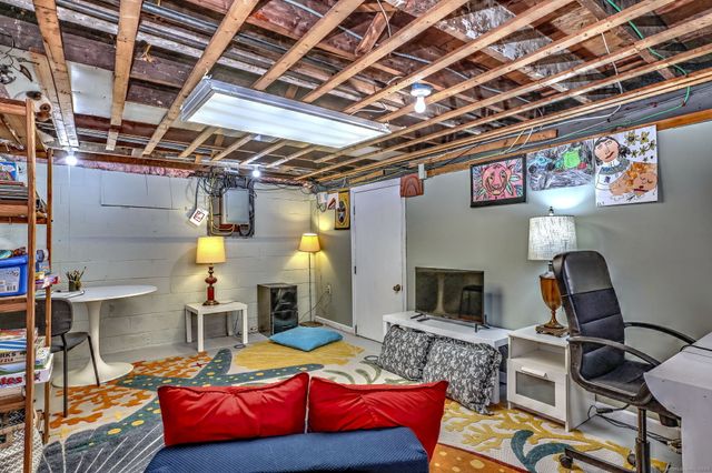 77 Concord Street, New Haven, CT 06512