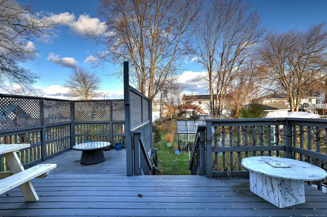 77 Concord Street, New Haven, CT 06512