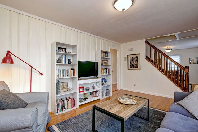 77 Concord Street, New Haven, CT 06512